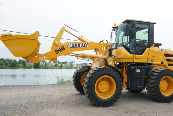 Front End 2.5 Ton Wheel Loader Air Brake Large Hub Axle In Construction